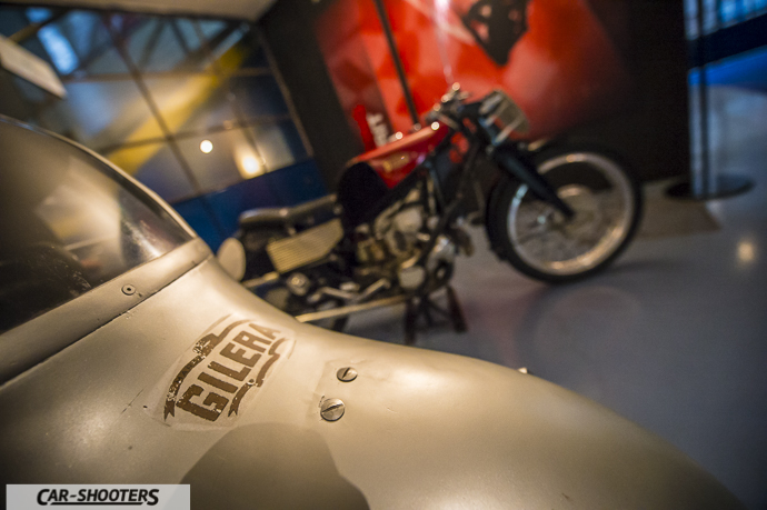 Dettaglio logo Gilera