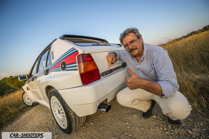 Lancia Delta HF Integrale Martini 5 – rear three-quarter, white with racing livery on a dirt path