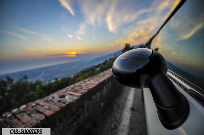 MINI COOPER S CAPRIGLIA DETTAGLIO SPECCHIETTO