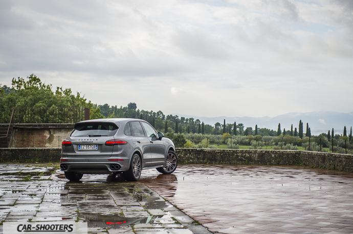 Porsche Cayenne GTS Casentino