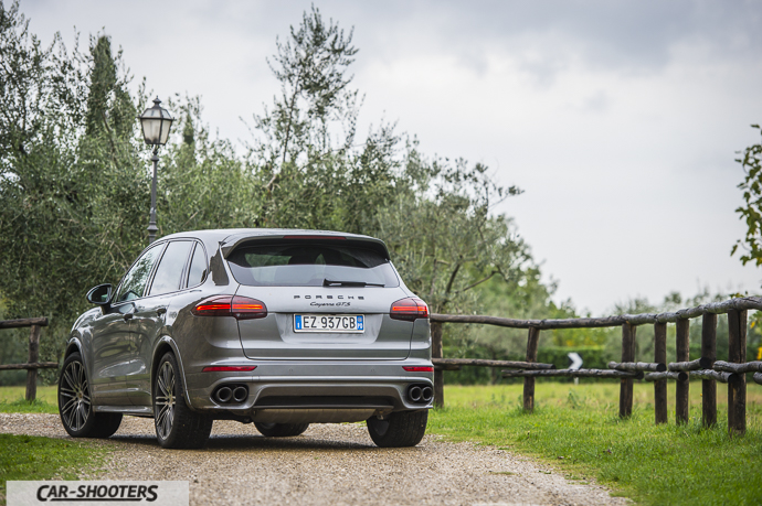 Porsche Cayenne GTS Casentino
