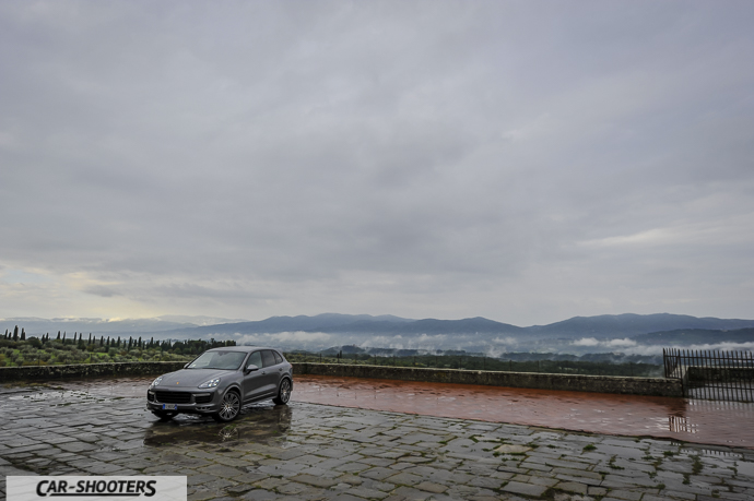 Porsche Cayenne GTS Casentino