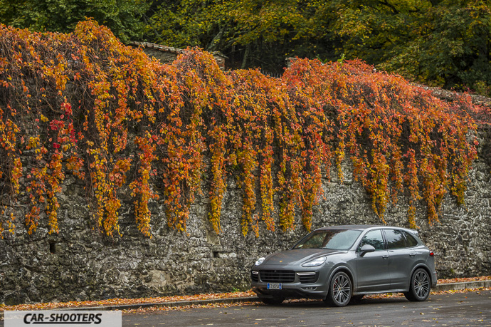 Porsche Cayenne GTS Casentino
