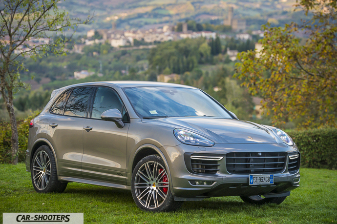 Porsche Cayenne GTS Casentino