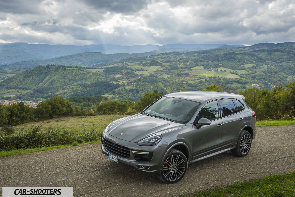 Porsche Cayenne GTS Casentino