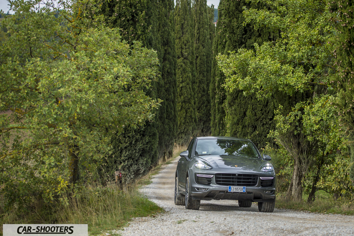 Porsche Cayenne GTS Casentino