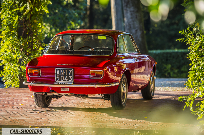 Alfa Romeo Giulia GT Junior tre quarti posteriore