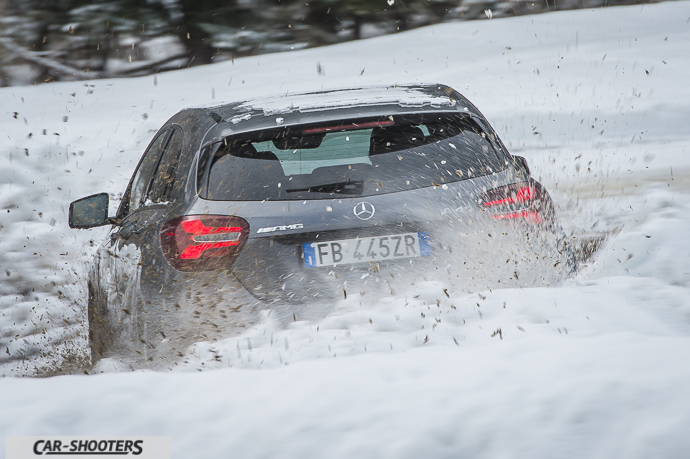 Spruzzo neve Mercedes-Benz Classe A 45 AMG