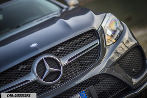 Dettaglio frontale Mercedes-Benz GLE Coupé 4MATIC