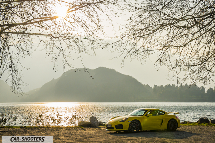 Piona e Porsche Cayman GT4