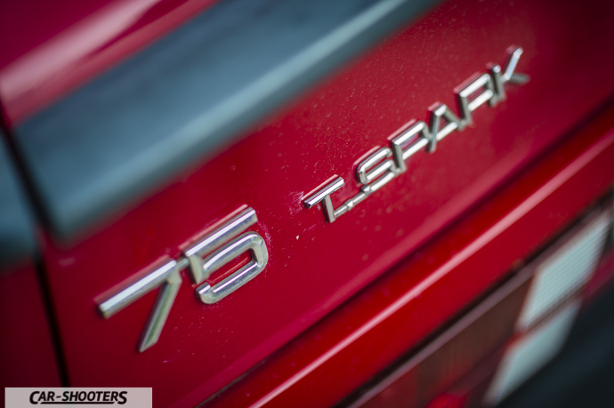 Alfa Romeo 75 Logo