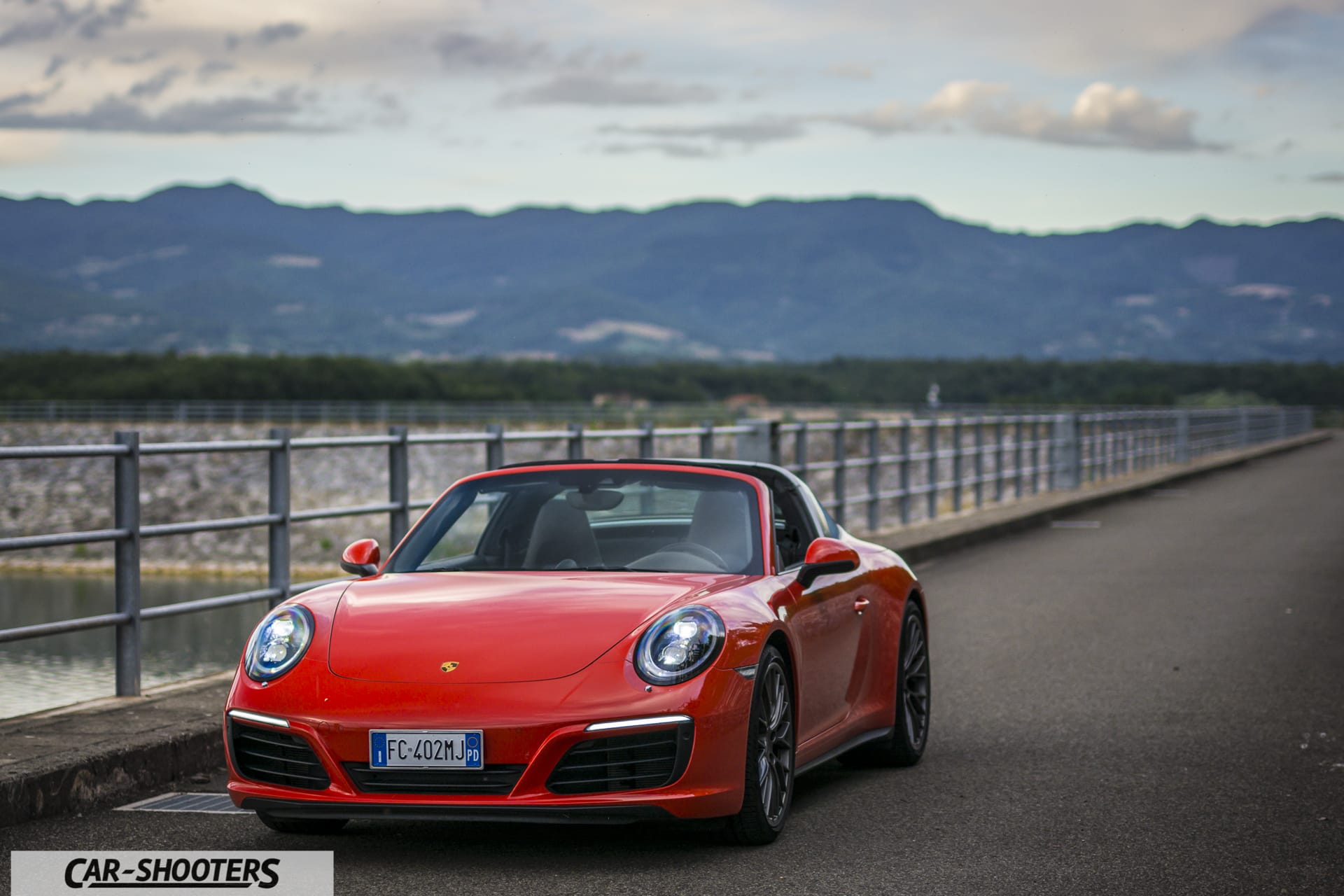 Porsche 911 Targa 4S frontale