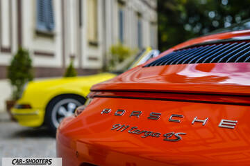Porsche 911 Targa Storica – detail, rear badge close-up