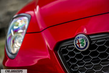 Alfa Romeo Mito Veloce Imola Mugello – detail, grille and headlight close-up