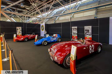 front three-quarter, red at an indoor exhibition