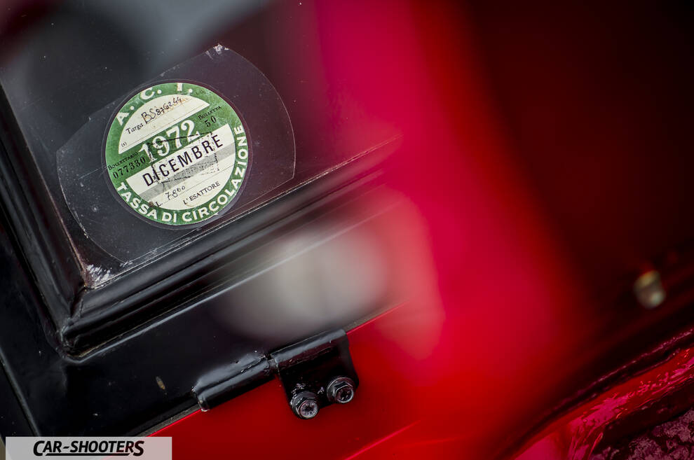 Fiat Super Scoiattolo – detail, vintage tax disc close-up