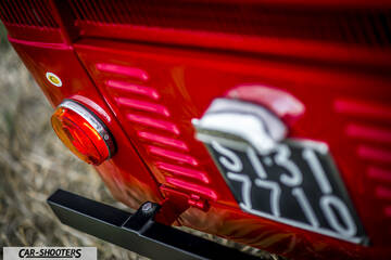 Fiat Super Scoiattolo – detail, rear taillight close-up