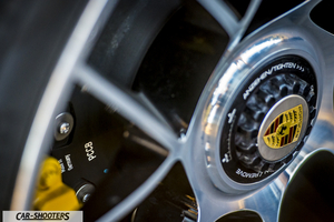 Porsche 911 Turbo S – detail, alloy wheel close-up