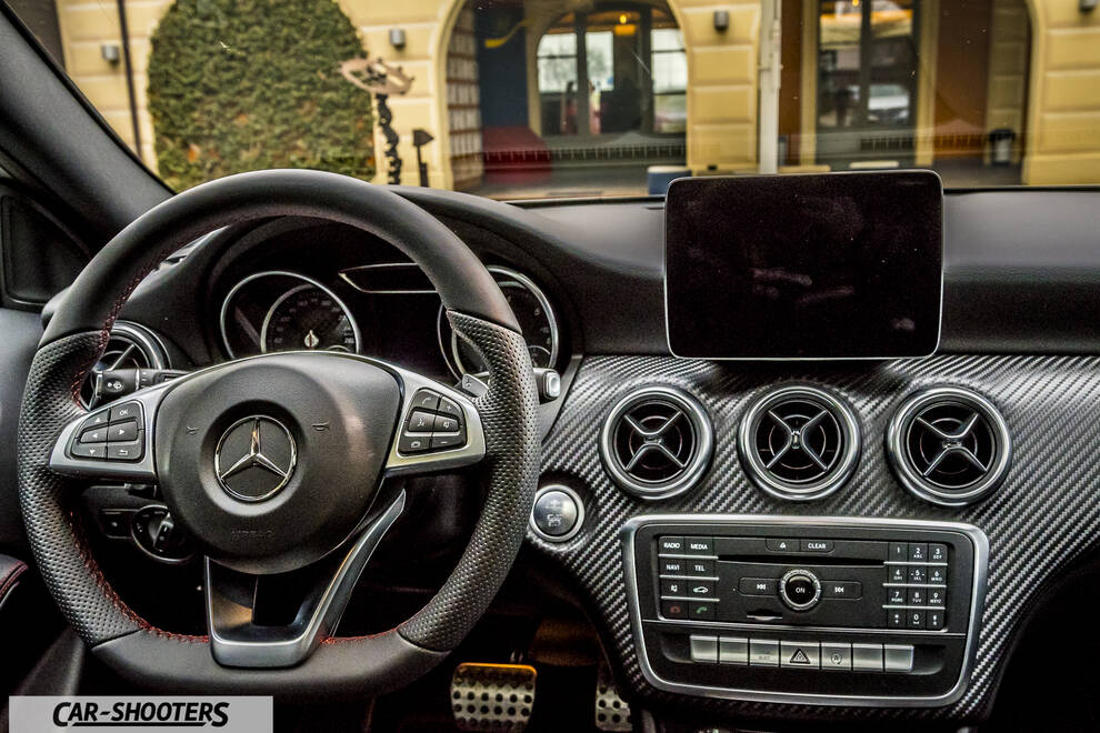Mercedes Benz Classe A Next – dashboard, carbon fiber dashboard trim