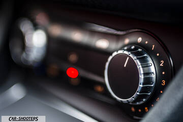 Mercedes Benz Classe A Next – detail, climate control dial close-up