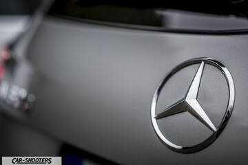 Mercedes Benz Classe A Next – detail, emblem close-up