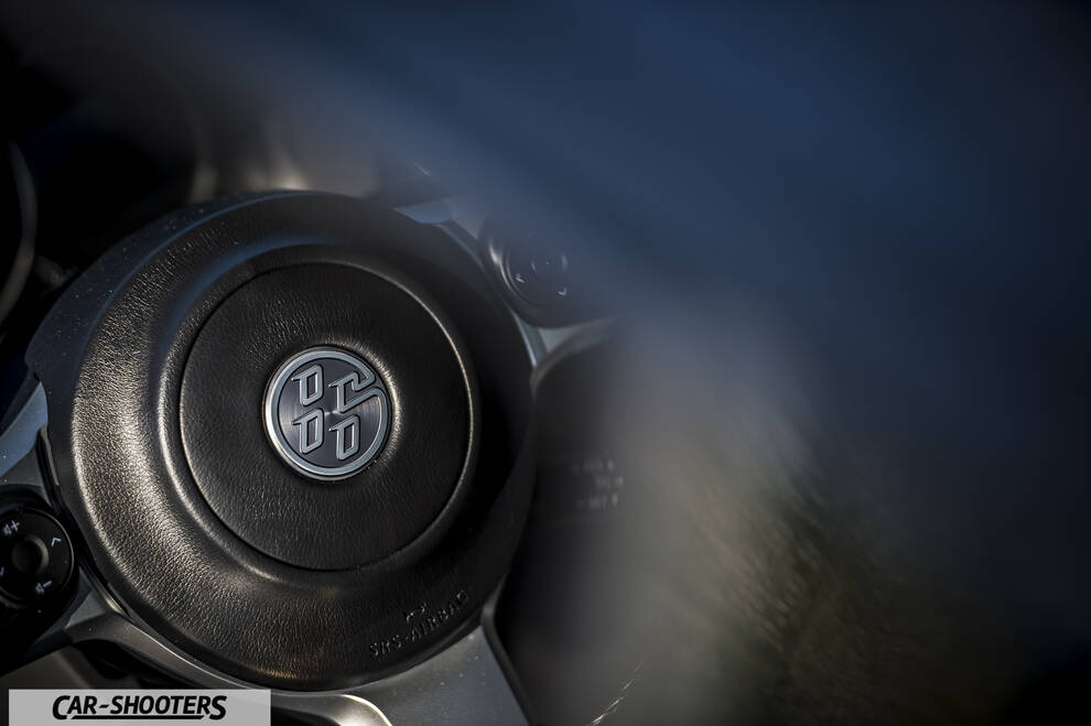 Toyota GT86 Namur – interior, steering wheel close-up