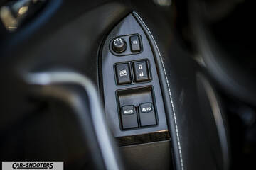 Toyota GT86 Namur – detail, door control panel with power windows