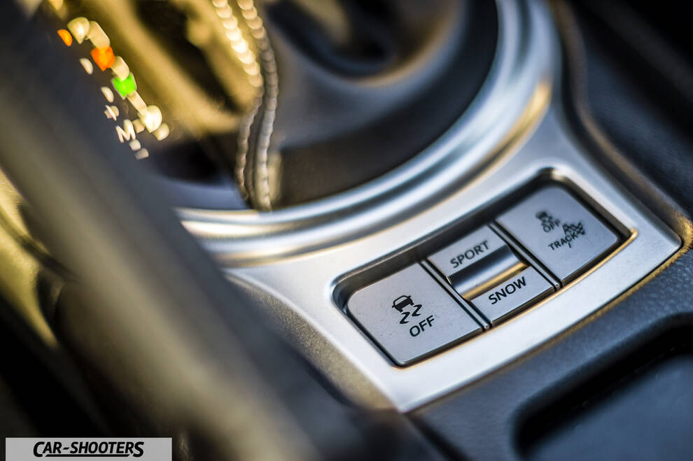 Toyota GT86 Namur – detail, center console button controls close-up