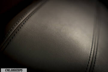 Infiniti Q30 – detail, leather upholstery stitching close-up