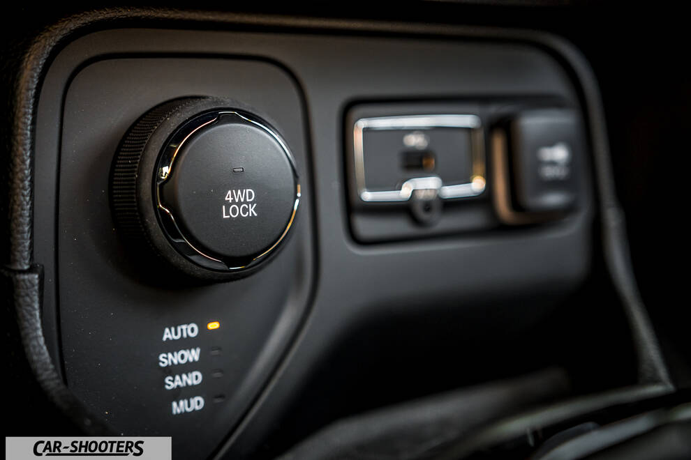 Jeep Renegade Night Eagle Prova su Strada