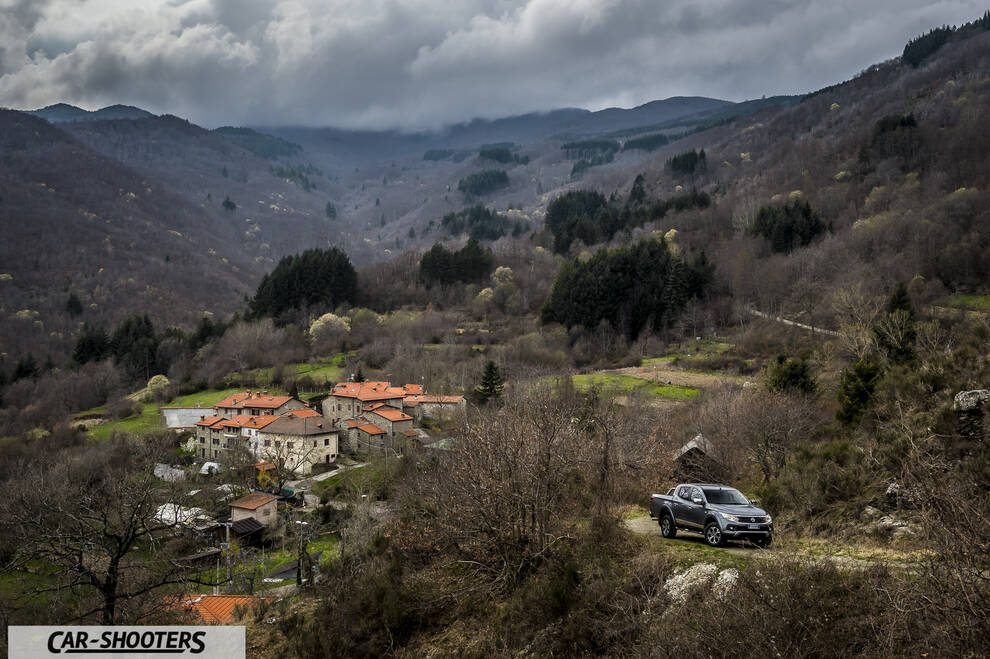 Fiat Professional Fullback – front three-quarter, grey metallic against a mountain backdrop