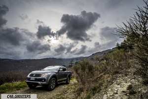 Fiat Professional Fullback – front three-quarter, grey metallic against a mountain backdrop