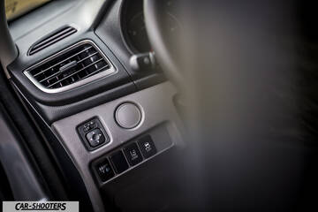 Fiat Professional Fullback – dashboard, air vent and control buttons