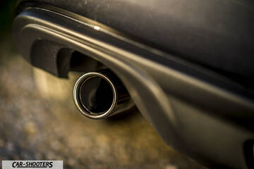 Fiat 124 Spider – detail, exhaust tip close-up