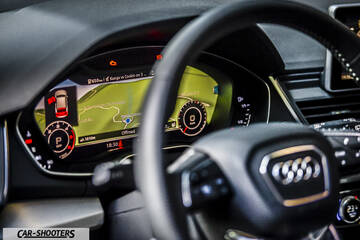 Audi Q5 – dashboard, digital instrument cluster