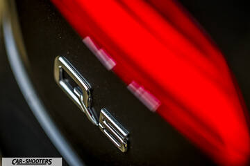 Audi Q5 – detail, emblem close-up
