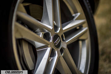 Audi Q5 – detail, alloy wheel close-up