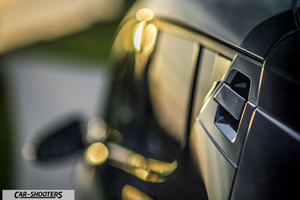 Toyota C HR – detail, door handle close-up