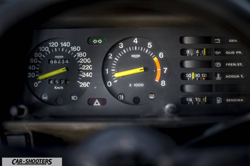 Lancia Beta Montecarlo – dashboard, analog instrument cluster