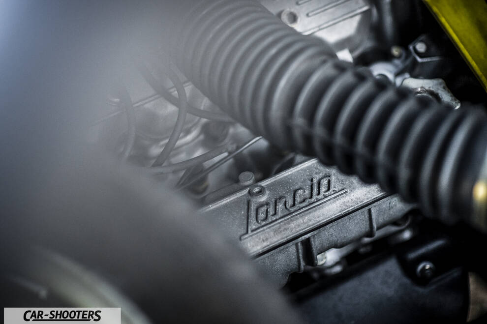 Lancia Beta Montecarlo – engine bay, close-up of engine components
