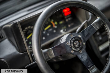 Lancia Beta Montecarlo – dashboard, vintage steering wheel and dashboard