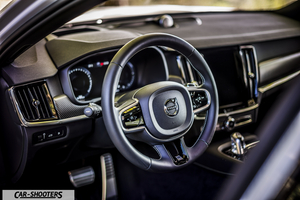 Volvo V90 T8 – dashboard, digital instrument cluster