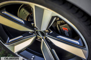Audi – detail, alloy wheel close-up