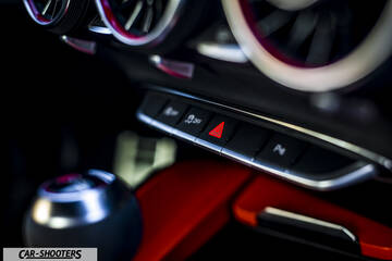 Audi – dashboard, center console switch gear