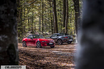 Mazda MX 5 ND – front three-quarter, red in a wooded forest