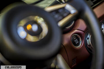 Mazda MX 5 ND – interior, start stop engine button
