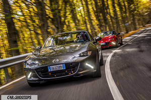 Mazda MX 5 ND – front three-quarter, grey metallic on a country road