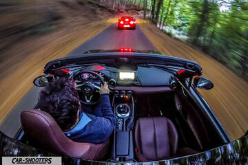 Mazda MX 5 ND – interior, leather front seats