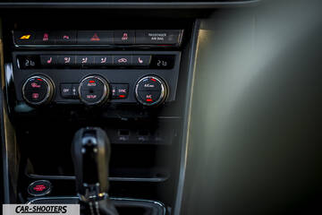 Seat Leon Cupra – dashboard, climate control panel