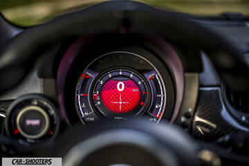 Abarth 595 Competizione – dashboard, digital instrument cluster